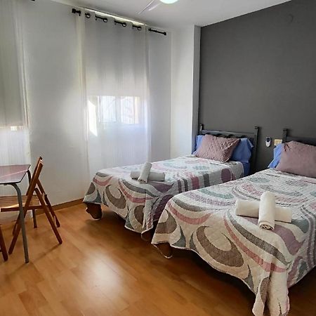 Hello Villarreal Pension Vila-real Exterior foto